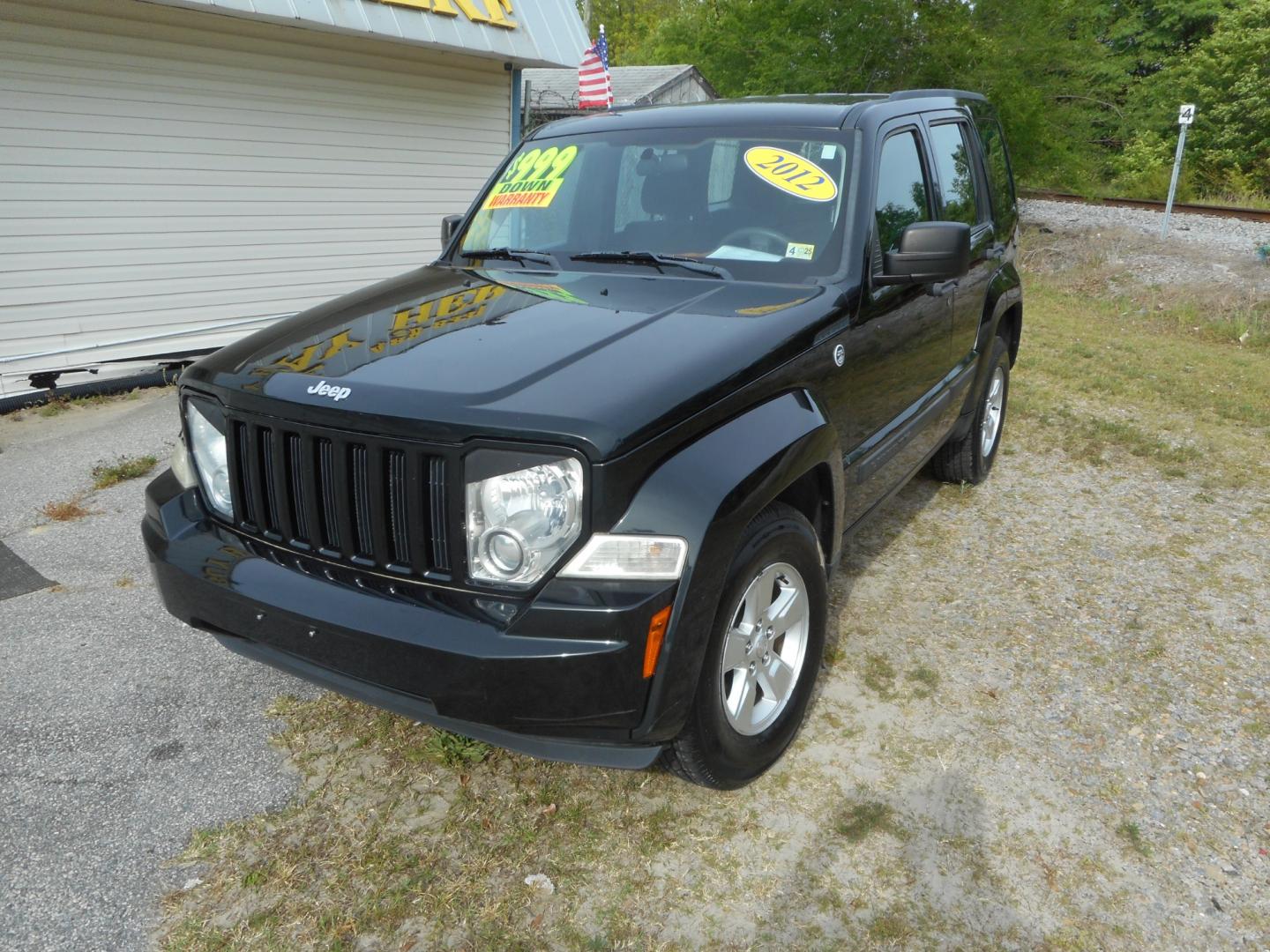 2012 Green Jeep Liberty (1C4PJMAK7CW) , located at 2553 Airline Blvd, Portsmouth, VA, 23701, (757) 488-8331, 36.813889, -76.357597 - ***VEHICLE TERMS*** Down Payment: $999 Weekly Payment: $100 APR: 23.9% Repayment Terms: 42 Months *** CALL ELIZABETH SMITH - DIRECTOR OF MARKETING @ 757-488-8331 TO SCHEDULE YOUR APPOINTMENT TODAY AND GET PRE-APPROVED RIGHT OVER THE PHONE*** - Photo#1